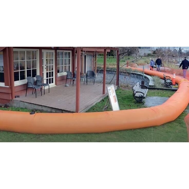 Aizsargājoša ūdens barjera | plūdu barjera | piepildāma ar ūdeni | 5000x1500mm | 1,5mm | PVC | oranža 2