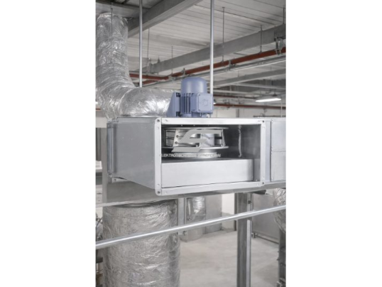 Stačiakampis kanalinis radialinis ventiliatorius su išoriniu varikliu | 9800 m³/h | 1,50 kW | 3×380 V | 1000×500 mm | IE3 | IP55 | ESLP21727 1 Stačiakampis kanalinis radialinis ventiliatorius su išoriniu varikliu | 9800 m³/h | 1,50 kW | 3×380 V | 1000×500 mm | IE3 | IP55 | ESLP21727 1