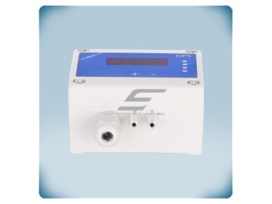 Diferencinio slėgio daviklis su ekranu | 0-2000Pa | 0-10VDC/0-20mA/PWM | Modbus RTU | 24VDC | 4 laidų | IP65 | Sentera Controls | DPS-F-2K0 4