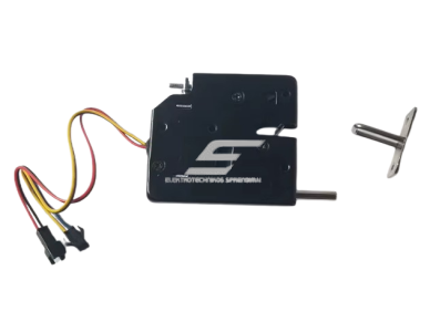 Elektromechaninė sklendė | užraktas | paštomatams | 12VDC | 2A | 73x66x13mm | atrakinama įjungus maitinimą | plieninis | juoda 1