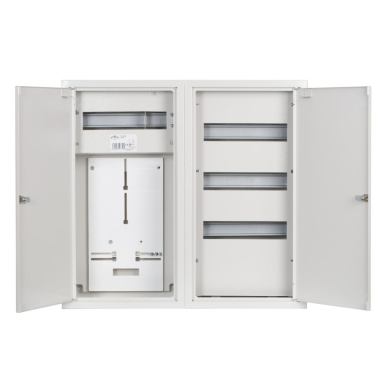 Kolmefaasiline | Sisendiga elektrijaotuskilp | kast | jaotuskapp | jaotusseksiooniga | 48 moodulit | kahekordsed lukustatavad uksed | 580x620x220 mm | 1x3-faasilisele arvestile | plommimise võimalusega | pinnapealne | terasest | IP31 1
