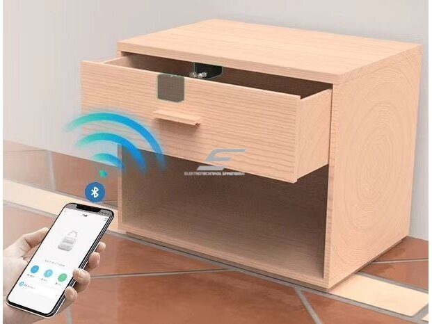 Elektroninė spyna su bluetooth atrakinimu | rankena | spintelei | stalčiui | 63x58x20mm | juoda 2 Elektroninė spyna su bluetooth atrakinimu | rankena | spintelei | stalčiui | 63x58x20mm | juoda 2