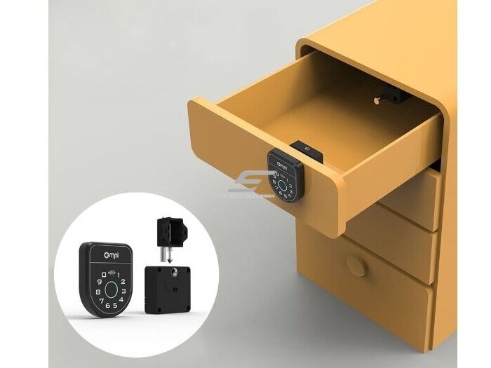 Elektroninė spyna su RFID skaitytuvo | piršto antspaudo | PIN kodo | bluetooth BLE 4.0 atrakinimu | spintelei | stalčiui | 63x58x20mm | juoda 1 Elektroninė spyna su RFID skaitytuvo | piršto antspaudo | PIN kodo | bluetooth BLE 4.0 atrakinimu | spintelei | stalčiui | 63x58x20mm | juoda 1