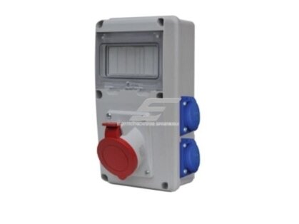 Pramoninis skydelis | dėžutė | 6 modulių | su kištukiniais lizdais 1x32A 5P + 4x230V | hermetinis | garažams | komercinėms patalpoms | IP54 | Scame | ENERBOX | 633D.3WW Pramoninis skydelis | dėžutė | 6 modulių | su kištukiniais lizdais 1x32A 5P + 4x230V | hermetinis | garažams | komercinėms patalpoms | IP54 | Scame | ENERBOX | 633D.3WW