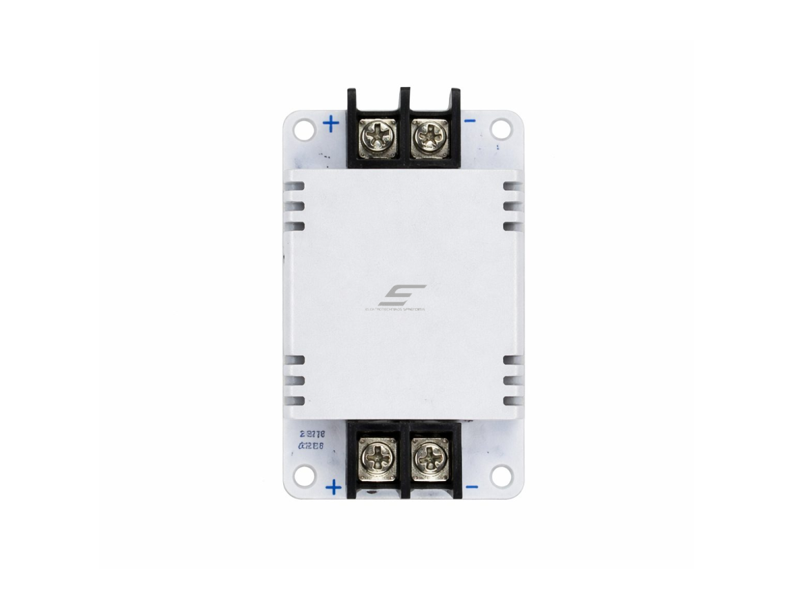 Impulsinis DC-DC įtampos keitiklis | 12 / 24 V – 5 V | 8 A | 40 W | 74 x 42 x 18 mm Impulsinis DC-DC įtampos keitiklis | 12 / 24 V – 5 V | 8 A | 40 W | 74 x 42 x 18 mm