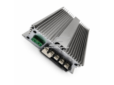 Impulsinis DC-DC įtampos keitiklis | 12 / 24 V – 5 V | 100 A | 500 W | neizoliuotas | 150 x 130 x 50 mm Impulsinis DC-DC įtampos keitiklis | 12 / 24 V – 5 V | 100 A | 500 W | neizoliuotas | 150 x 130 x 50 mm