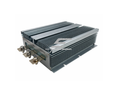 Impulsinis DC-DC įtampos keitiklis | 12 V – 28 V | 60 A | 1680 W | nezoliuotas | 220 x 156 x 65 mm Impulsinis DC-DC įtampos keitiklis | 12 V – 28 V | 60 A | 1680 W | nezoliuotas | 220 x 156 x 65 mm