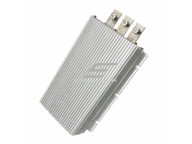 Impulsinis DC-DC įtampos keitiklis | 24 V – 13.8 V | 80 A | 1104 W | 220 x 127 x 63 mm Impulsinis DC-DC įtampos keitiklis | 24 V – 13.8 V | 80 A | 1104 W | 220 x 127 x 63 mm