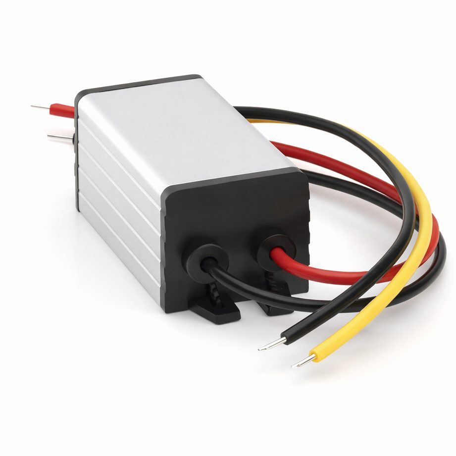 Switching DC–DC voltage converter | 12 / 24 V – 5 V | 5 A | 25 W | 44 x 24.5 x 20 mm Switching DC–DC voltage converter | 12 / 24 V – 5 V | 5 A | 25 W | 44 x 24.5 x 20 mm