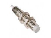 Induktyvinis artumo jutiklis | 12mm | M12 | NO | PNP | 2m kabelis | IP67 | AM1/AP-4A