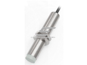 Induktyvinis artumo jutiklis | 4mm | M8 | 10-30VDC | NO | NPN | paviršinis | 2m kabelis | IP67