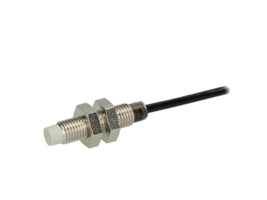 Induktyvinis artumo jutiklis | 4mm | 10-30VDC | M8 | PNP | NO | 2m kabelis | IP67 | AE6/AP-4A