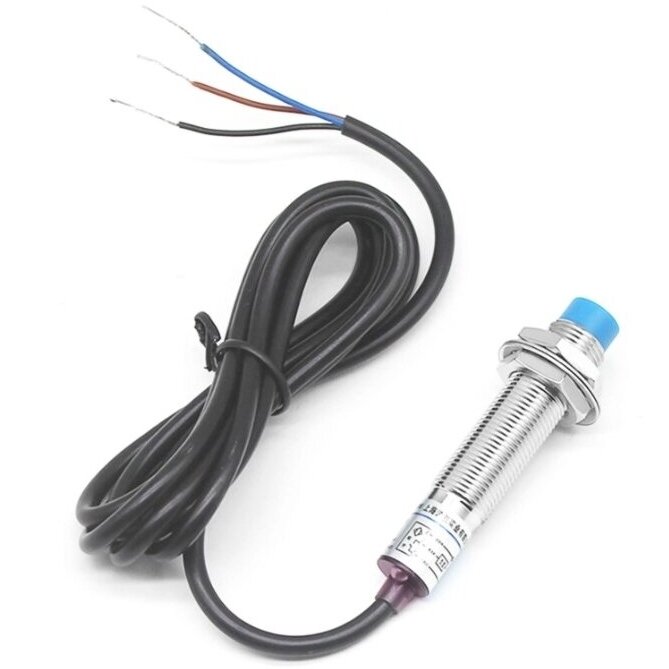 Induktīvais tuvasos jutiklis 4mm | 90-250VAC | NC | IP65 | M12 Induktīvais tuvasos jutiklis 4mm | 90-250VAC | NC | IP65 | M12
