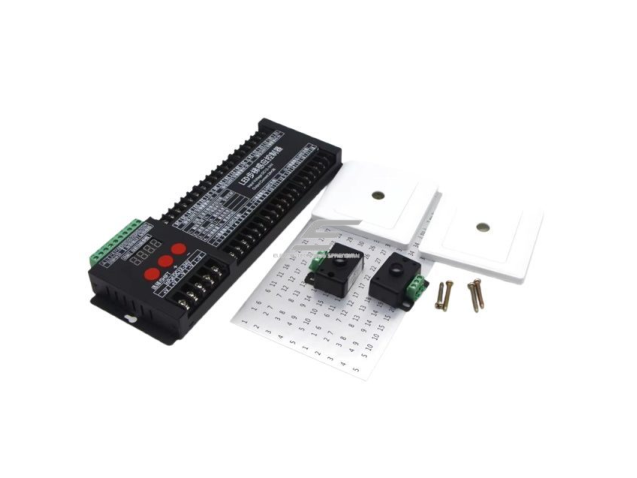 Laiptų apšvietimo valdiklis su 2 PIR judesio jutikliais RGB LED juostoms | 12V/24VDC | 36 kanalai Laiptų apšvietimo valdiklis su 2 PIR judesio jutikliais RGB LED juostoms | 12V/24VDC | 36 kanalai