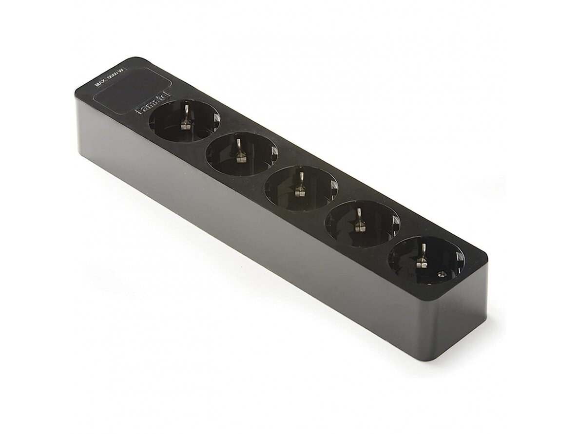 Kištukinis lizdas | 5xSchuko | 16A | 250V | 3680W | su įžeminimu | atsparus UV | juodas | FAMATEL | 2505-N | 8429760822264 Kištukinis lizdas | 5xSchuko | 16A | 250V | 3680W | su įžeminimu | atsparus UV | juodas | FAMATEL | 2505-N | 8429760822264