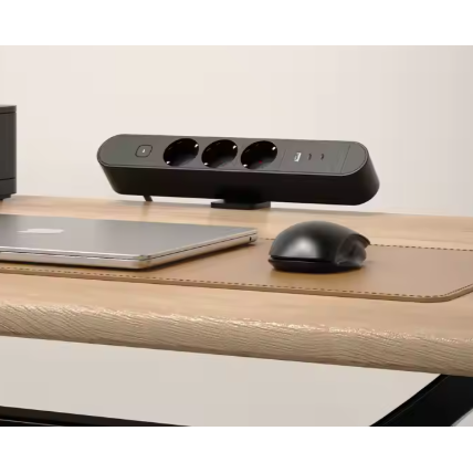 Gniazdo montowane w blacie stołu | z wyłącznikiem | 3x gniazda Schuko | 3x ładowarki USB | czarne | IP20 1 Gniazdo montowane w blacie stołu | z wyłącznikiem | 3x gniazda Schuko | 3x ładowarki USB | czarne | IP20 1