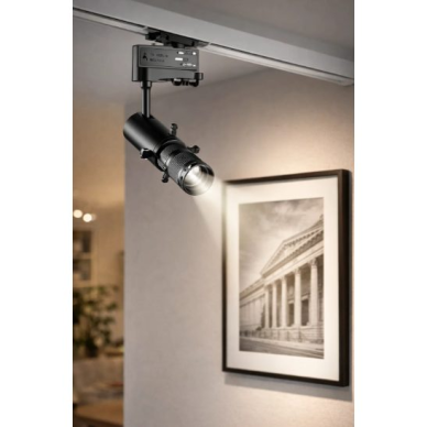 Reflektor LED do systemu szynowego z regulowanym fokusem | 10W | 1800 lm | 15–60° | CRI≥95 | ściemnialny | czarny 3 Reflektor LED do systemu szynowego z regulowanym fokusem | 10W | 1800 lm | 15–60° | CRI≥95 | ściemnialny | czarny 3