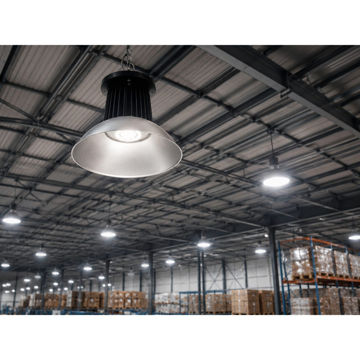 Reflektor LED High Bay (aluminiowy klosz) | 120° | do opraw przemysłowych | do koncentracji światła | do magazynów, hal produkcyjnych, warsztatów 2 Reflektor LED High Bay (aluminiowy klosz) | 120° | do opraw przemysłowych | do koncentracji światła | do magazynów, hal produkcyjnych, warsztatów 2