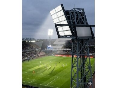 LED prožektorius | 1500W | 225000lm | 5700K–6500K | 667x133x597mm | IP66 | aliuminis korpusas | profesionaliam lauko apšvietimui 1