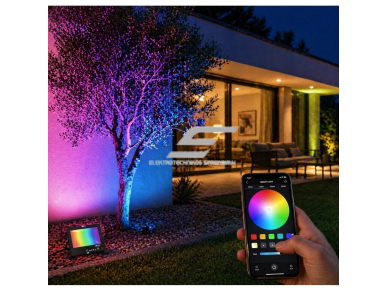 LED RGB išmanus lauko prožektorius | su APP valdymu | 30W | RGB + šiltai balta 2700K | IP66 | 7900lm | aliuminis korpusas 3 LED RGB išmanus lauko prožektorius | su APP valdymu | 30W | RGB + šiltai balta 2700K | IP66 | 7900lm | aliuminis korpusas 3