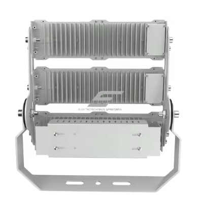 LED Āra teritorijas prožektors 240W | 230V | 2700-3200K | 36000lm | IP67 2 LED Āra teritorijas prožektors 240W | 230V | 2700-3200K | 36000lm | IP67 2
