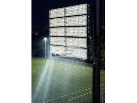LED prožektorius | 1200W | 180000lm | 5700K–6500K | 667x133x597mm | IP66 | aliuminis korpusas | profesionaliam lauko apšvietimui 1
