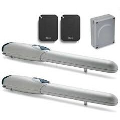 Swing gate opening kit | 24V DC | up to 2m per leaf | with receiver and 2 remotes | 1500N | AVWINGO2024KCER10 1 Swing gate opening kit | 24V DC | up to 2m per leaf | with receiver and 2 remotes | 1500N | AVWINGO2024KCER10 1
