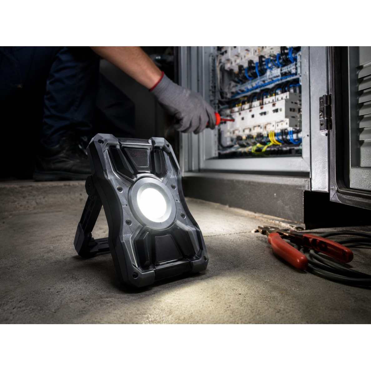Mobilny reflektor roboczy LED | 3000 lm | 7,4 V | 5 Ah | akumulatorowy | IP65 | Brennenstuhl | Rufus | 3000MA | 1173110100 | 4007123668441 4