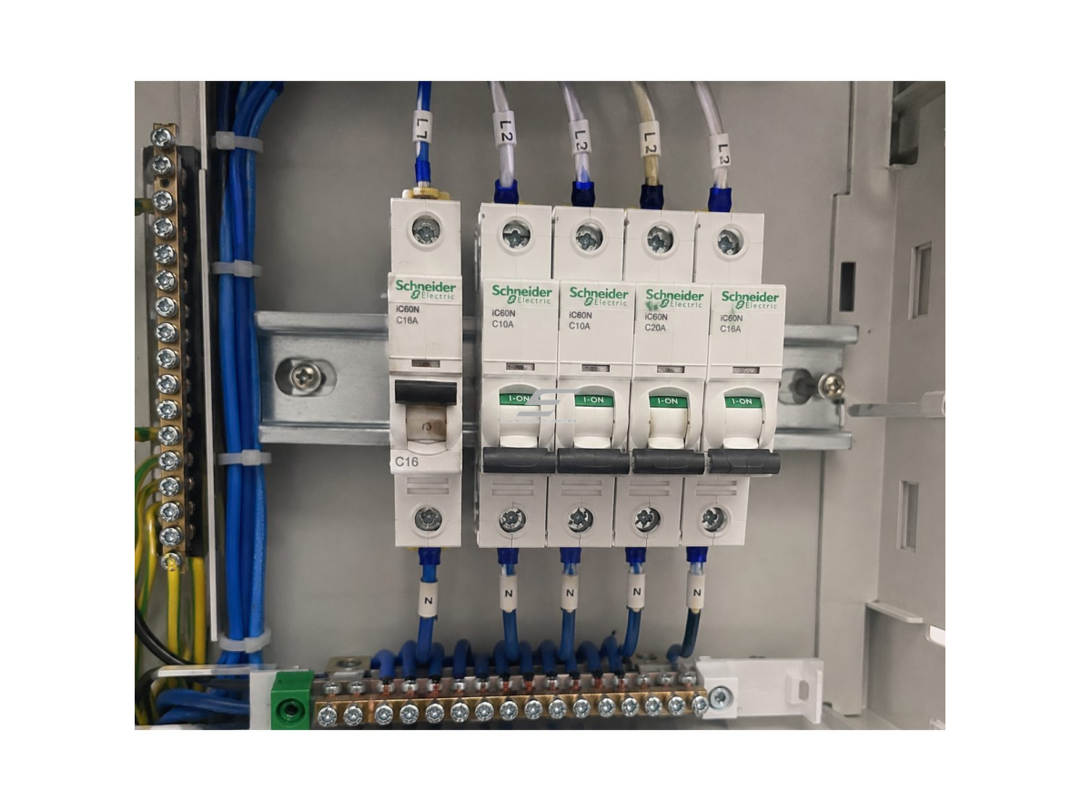 Modulinis automatinis jungiklis | 1P | 6A | B | 6kA | DIN | MCB | Schneider Electric | iC60N | A9F73106 1