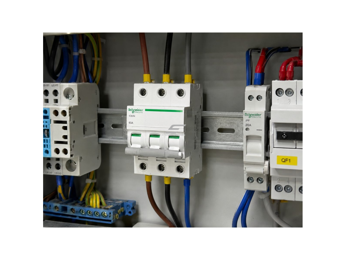 Modulinis kirtiklis | 3P | 40A | 415V | DIN | Schneider Electric | iSW | A9S65340 1