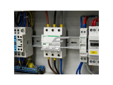 Modulinis kirtiklis | 3P | 40A | 415V | DIN | Schneider Electric | iSW | A9S65340 Modulinis kirtiklis | 3P | 40A | 415V | DIN | Schneider Electric | iSW | A9S65340