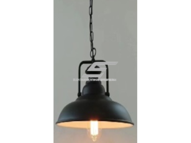 Pakabinamas šviestuvas | E27 | 1x35W | 230V | Ø310x220mm | su 1m kabeliu | be lempučių | IP20 | juodas korpusas | baltas vidus Pakabinamas šviestuvas | E27 | 1x35W | 230V | Ø310x220mm | su 1m kabeliu | be lempučių | IP20 | juodas korpusas | baltas vidus