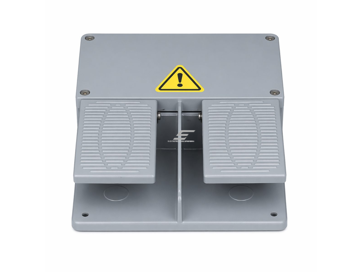 Pramoninis kojinis valdymo pedalas | dvigubas valdymas | 250V | 15A | IP65 | Heavy Duty konstrukcija | plastikinis korpusas | pilkas
