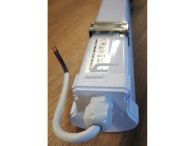 Pramoninis hermetinis LED šviestuvas | garažų tipo | 42W | 230V | 4000-4500K | 70-80lm/W | 1180x50x45mm | virštinkinis | IP65 Pramoninis hermetinis LED šviestuvas | garažų tipo | 42W | 230V | 4000-4500K | 70-80lm/W | 1180x50x45mm | virštinkinis | IP65