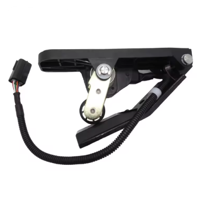 Electronic accelerator pedal | with Hall sensors | 0.55–4.2 V | -40…+85°C | 2-hole mounting | for speed, power or position control Electronic accelerator pedal | with Hall sensors | 0.55–4.2 V | -40…+85°C | 2-hole mounting | for speed, power or position control