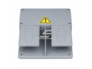 Pramoninis kojinis valdymo pedalas | dvigubas valdymas | 250V | 15A | IP65 | Heavy Duty konstrukcija | plastikinis korpusas | pilkas Pramoninis kojinis valdymo pedalas | dvigubas valdymas | 250V | 15A | IP65 | Heavy Duty konstrukcija | plastikinis korpusas | pilkas