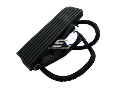 Elektroninis akseleratoriaus pedalas | su Hall jutikliais | 0.55–4.2 V | -40…+85°C | 2 skylių tvirtinimas | greičio, galios ar padėties valdymui Elektroninis akseleratoriaus pedalas | su Hall jutikliais | 0.55–4.2 V | -40…+85°C | 2 skylių tvirtinimas | greičio, galios ar padėties valdymui