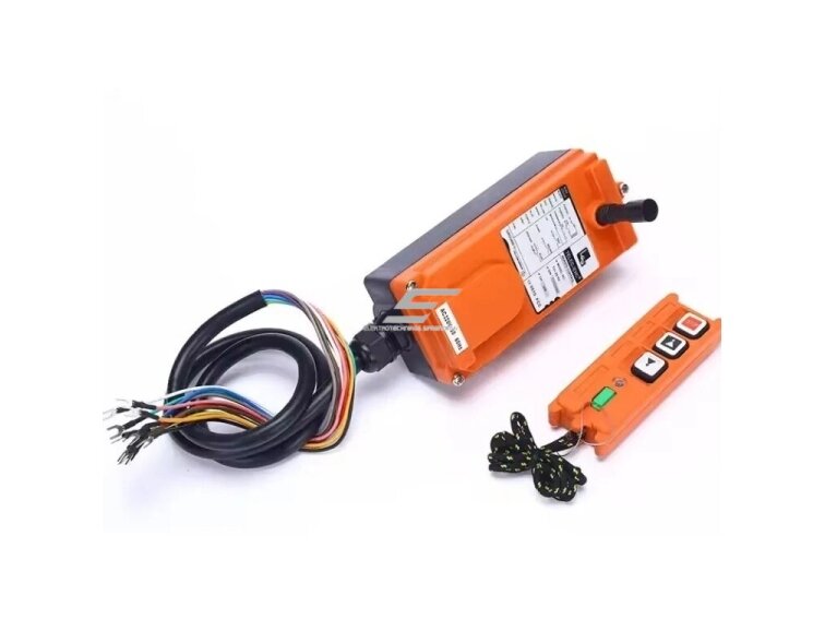 Belaidis kranų valdymo pultas | 2 mygtukai + START/STOP | 1 greitis | 868 MHz | 12–440 V AC/DC | relės 10 A | IP65 | ES-21-2S Belaidis kranų valdymo pultas | 2 mygtukai + START/STOP | 1 greitis | 868 MHz | 12–440 V AC/DC | relės 10 A | IP65 | ES-21-2S