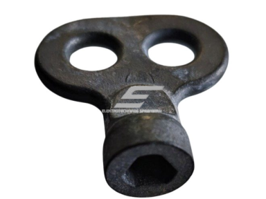 Raktas elektros skydui | trikampis | 9mm Raktas elektros skydui | trikampis | 9mm