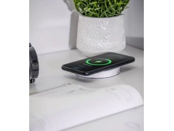 Išsikeliantis kištukinių lizdų blokas | kolona | montuojamas į baldus | apvalus | 2xSchuko | 1xUSB-A | 1xUSB-C | belaidė įkrovimo stotelė | Ø80mm | 1,5m kabelis | sidabrinis | GTV | AE-BPW2SCAM-10 | 5902801325656 2