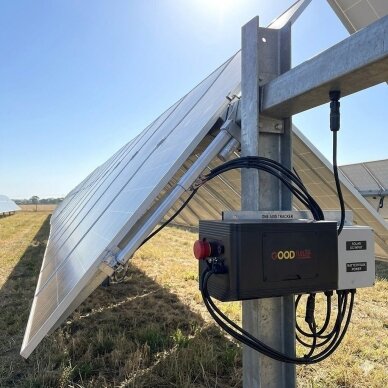 Üheteljeline päikese jälgimissüsteemi kontroller | AC toide | 24V DC | ±60° | varjude vähendamise funktsioon | IP65 3 Üheteljeline päikese jälgimissüsteemi kontroller | AC toide | 24V DC | ±60° | varjude vähendamise funktsioon | IP65 3