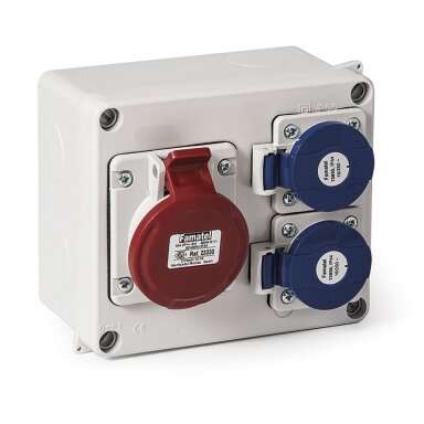 Socket box | 1×CEE 32 A 400 V + 2×230 V 16 A | IP44 | Famatel 3070 0056E Socket box | 1×CEE 32 A 400 V + 2×230 V 16 A | IP44 | Famatel 3070 0056E