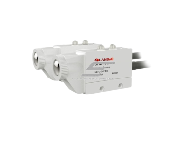 Spalvų žymėjimų atpažinimo jutiklis | 10mm | 97x45x26mm | 12-24VDC | NO+NC | PNP | 2m kabelis | PBT | raudonos/žalios šviesos spindulių | IP65 Spalvų žymėjimų atpažinimo jutiklis | 10mm | 97x45x26mm | 12-24VDC | NO+NC | PNP | 2m kabelis | PBT | raudonos/žalios šviesos spindulių | IP65
