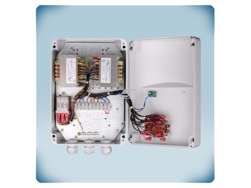 Transformatorinis trifazio ventiliatoriaus variklio greičio reguliatorius su TK | 1,2A | 400VAC | virštinkinis | IP54 | Sentera Controls | STRS4-12L40 5