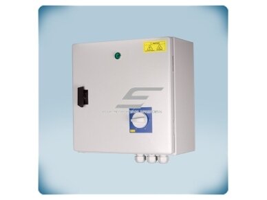 Transformatorinis trifazio ventiliatoriaus variklio greičio reguliatorius su TK | 2,5A | 400VAC | virštinkinis | IP54 | Sentera Controls | STRS4-25L40 2 Transformatorinis trifazio ventiliatoriaus variklio greičio reguliatorius su TK | 2,5A | 400VAC | virštinkinis | IP54 | Sentera Controls | STRS4-25L40 2