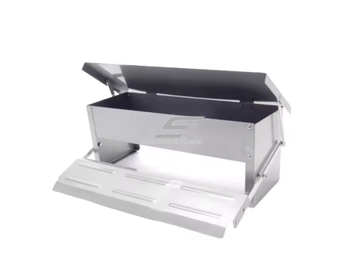 Automatinė metalinė lesykla vištoms | 5 kg talpa | cinkuotas plienas | su dangčiu | gravitacinis veikimas | atspari lauko sąlygoms Automatinė metalinė lesykla vištoms | 5 kg talpa | cinkuotas plienas | su dangčiu | gravitacinis veikimas | atspari lauko sąlygoms